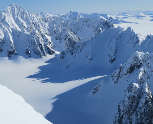 svalbard skiing, ski touring