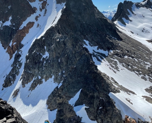 climbing aretes in Bariloche